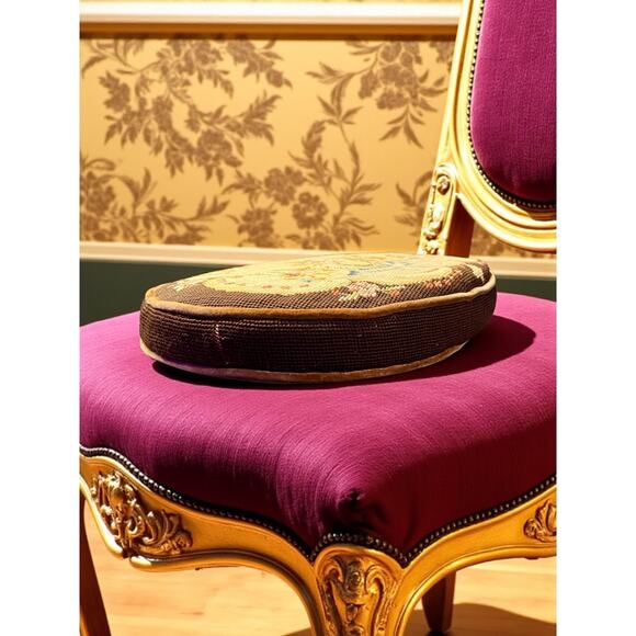 Set of 2 Vintage Petit Point Floral Pillows-Oval-Brown Velvet Backs-Needlepoint - Picture 6 of 8